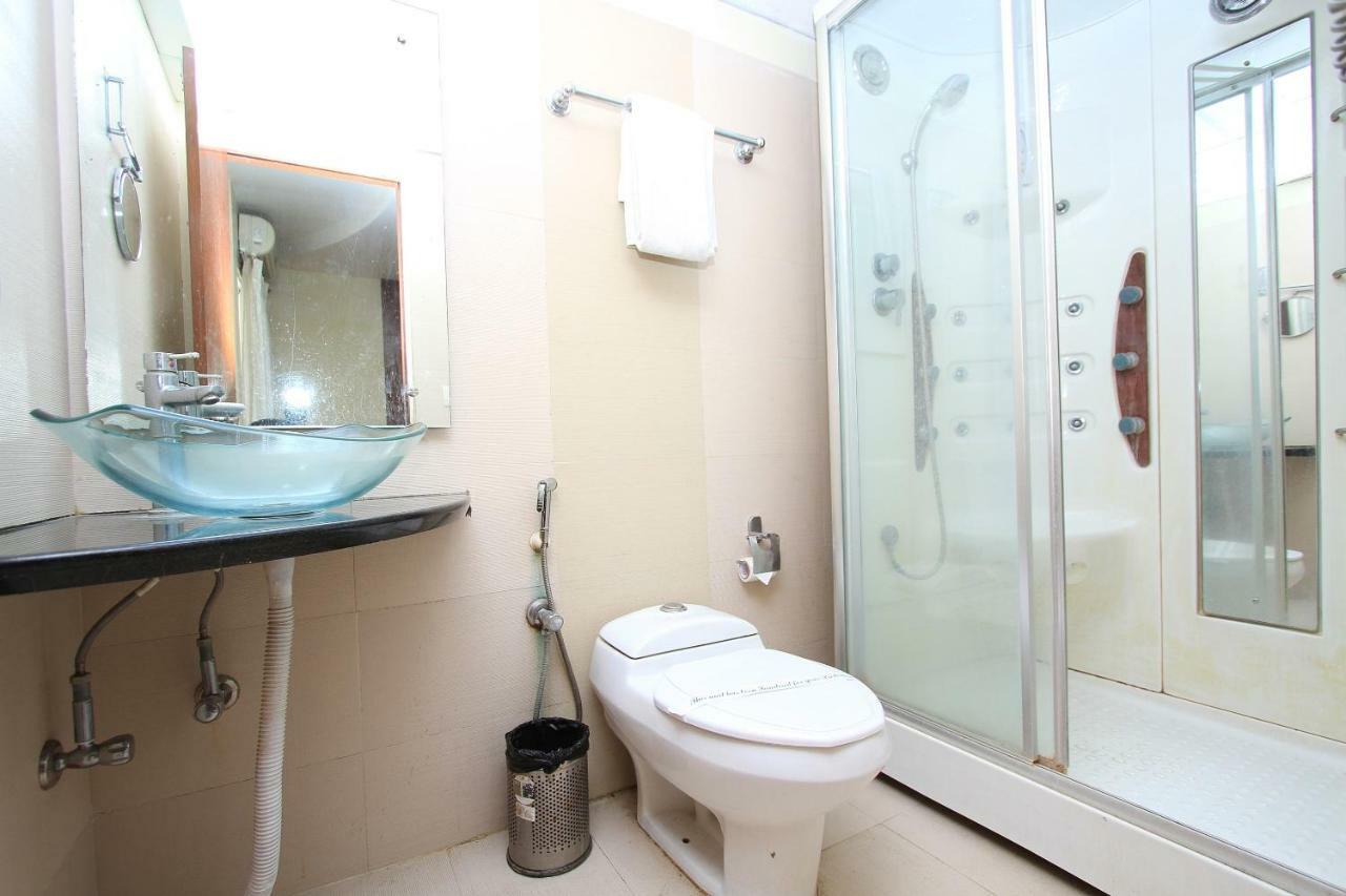 Capital O 46218 Royal Cottage Suite Kānpur Exterior foto