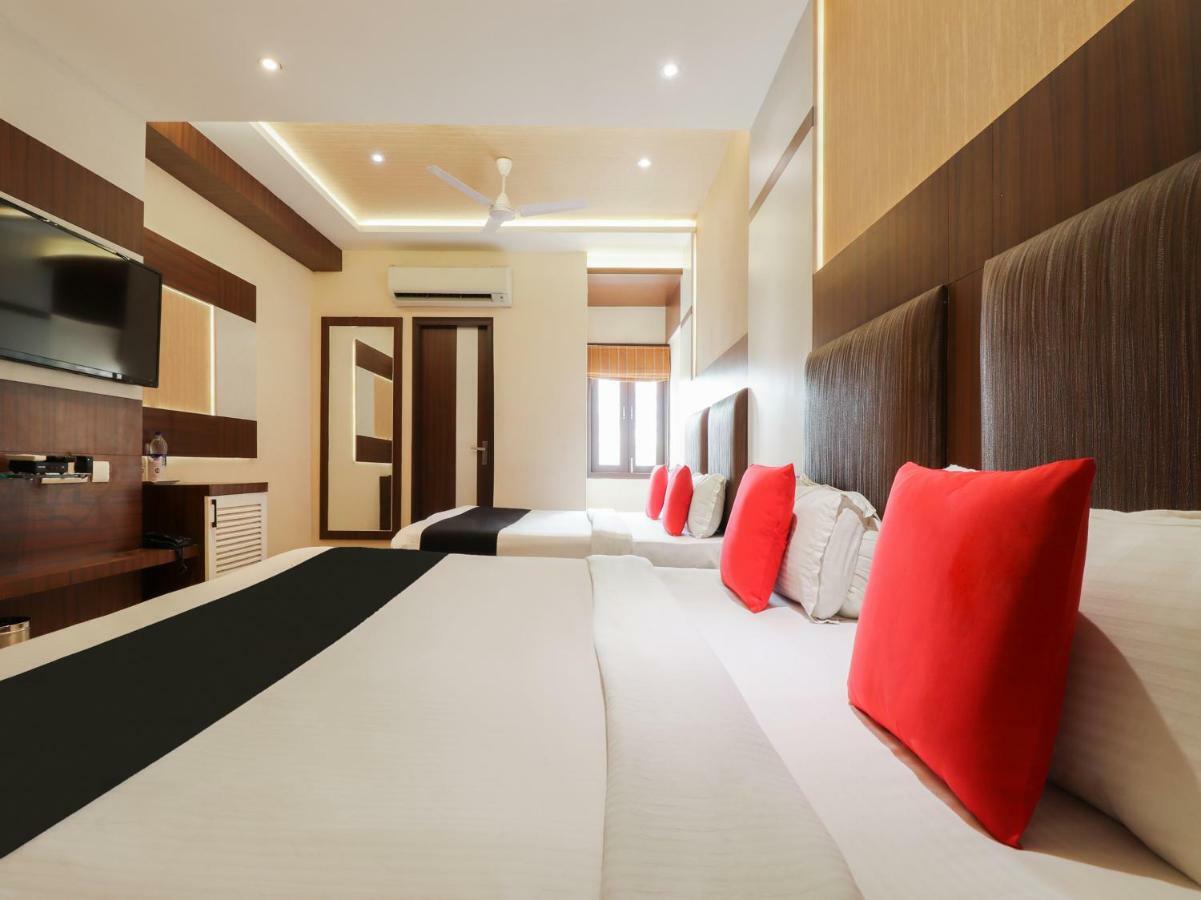 Capital O 46218 Royal Cottage Suite Kānpur Exterior foto